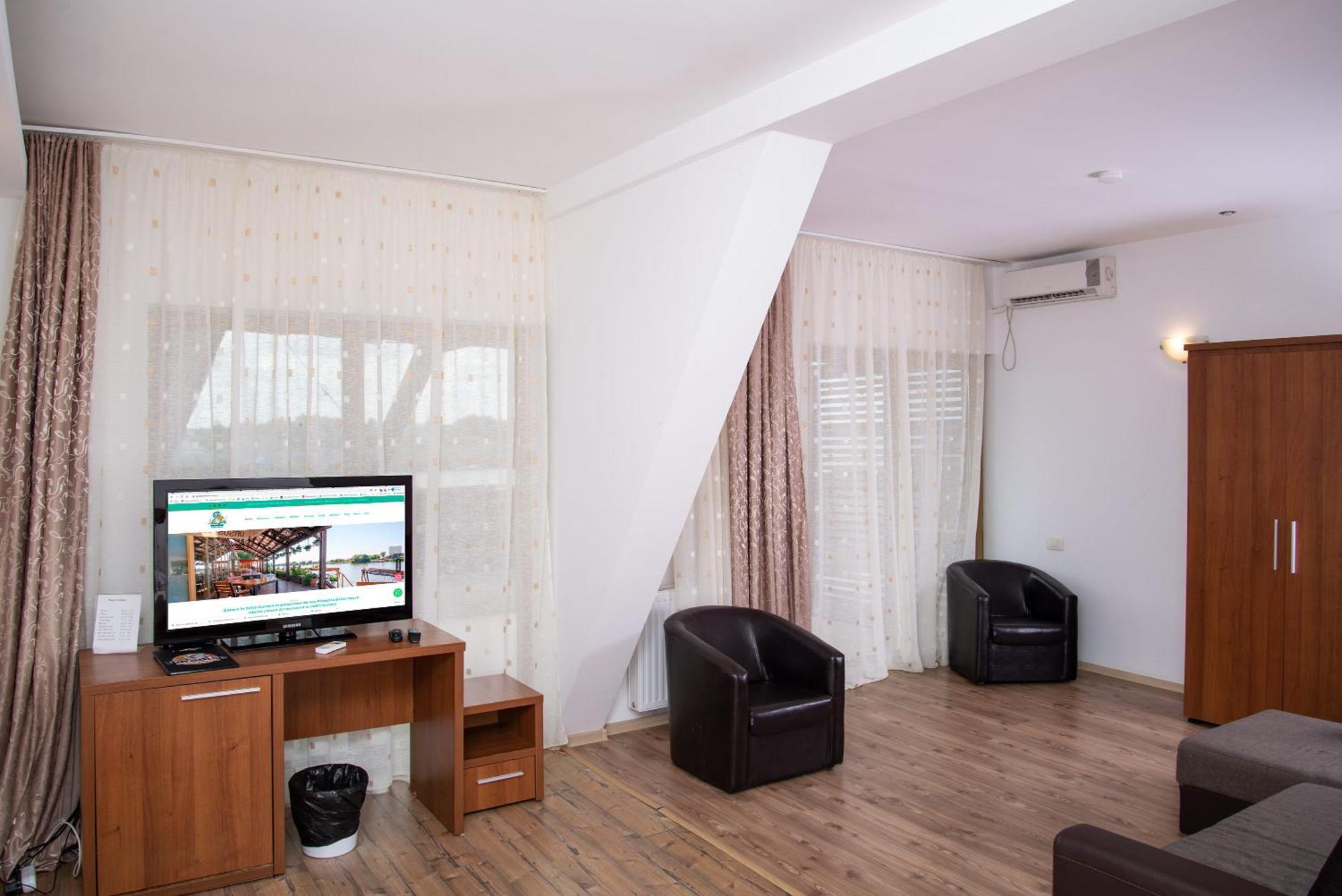 Paradis Hotel Mila Douazeci si Trei Luaran gambar