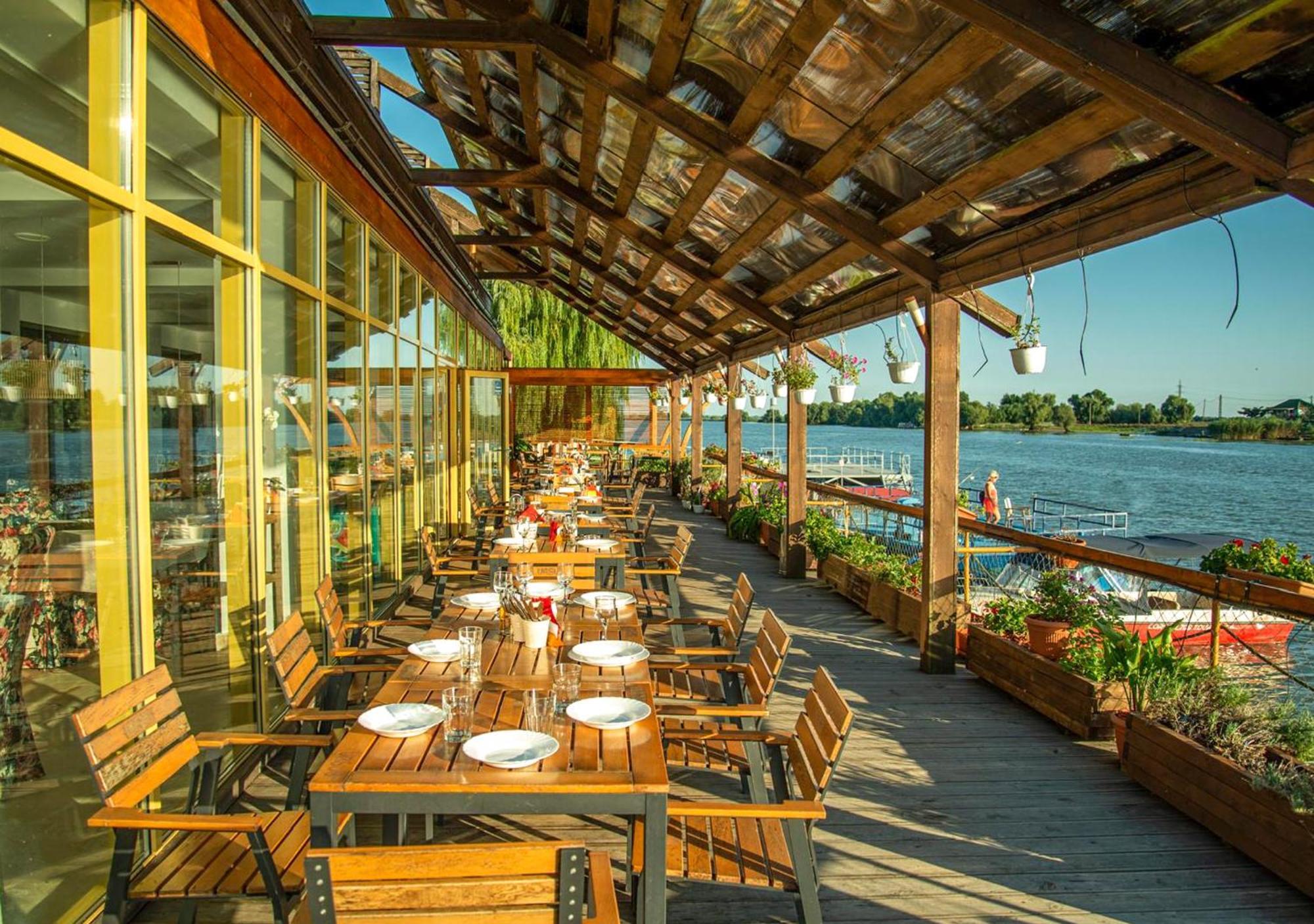 Paradis Hotel Mila Douazeci si Trei Luaran gambar